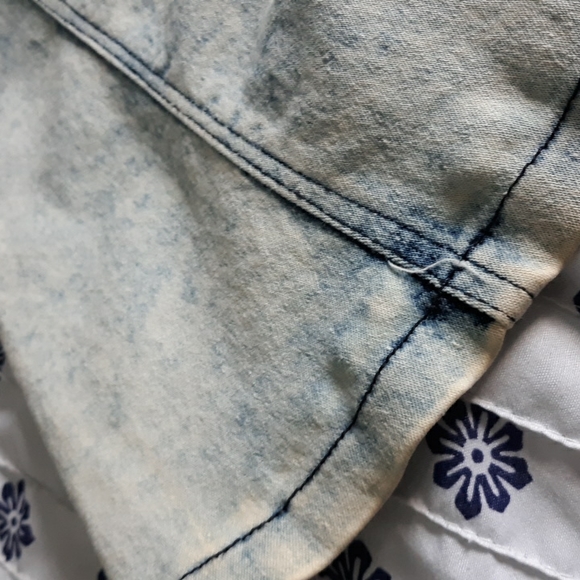 NWT Thrill Medium Novelty Acid Wash Dirty Blue Bustier Denim Jean Jacket - Picture 14 of 17